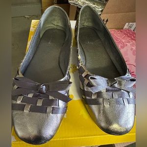 Ballet flats- pewter size 7